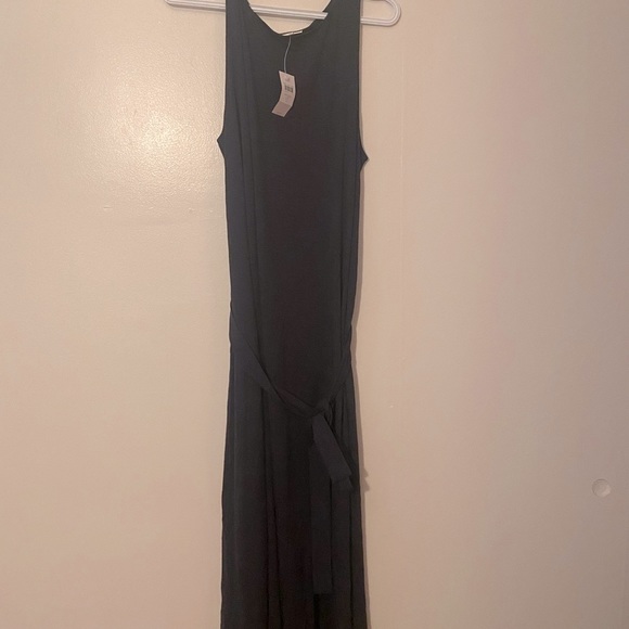 SOLD j. Jill Navy Maxi Tiered Tank Lagenlook - Picture 3 of 4